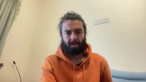 Snapshot of sandroanderson chatting on October 13, 11:32 am Sandro Andersom online show from October 13, 11:32 am