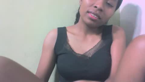 sandy735579 online show from November 1, 8:27 am