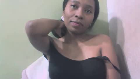 Snapshot of sandy735579 chatting on May 10, 7:41 pm sandy735579 online show from May 10, 7:41 pm