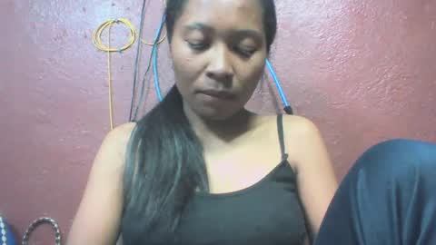 Snapshot of sandy735579 chatting on July 1, 8:38 am sandy735579 online show from July 1, 8:38 am