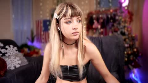 Sandy Nekochan online show from December 30, 1:47 pm