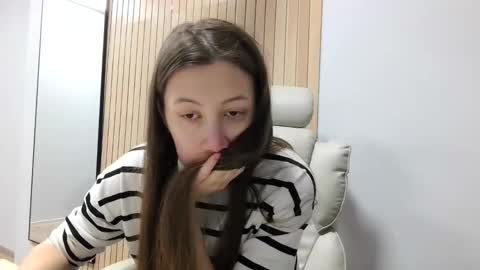 Snapshot of sanita_xi chatting on March 1, 4:58 am sanita_xi online show from March 1, 4:58 am