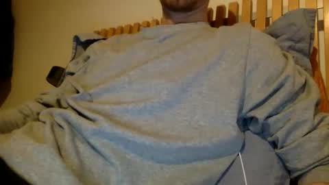 Snapshot of sansha1305 chatting on February 14, 3:03 am sansha1305 online show from February 14, 3:03 am