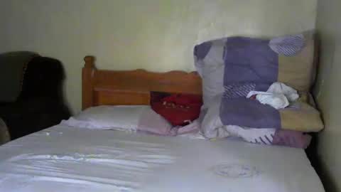 Snapshot of santabarbie chatting on March 5, 2:23 pm santabarbie online show from March 5, 2:23 pm