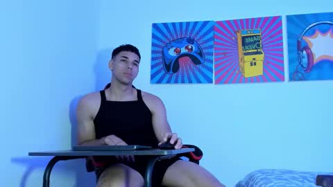 Maximo Santana online show from February 18, 12:45 pm