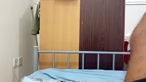 Snapshot of santhoshlees chatting on February 14, 2:54 pm Harder online show from February 14, 2:54 pm