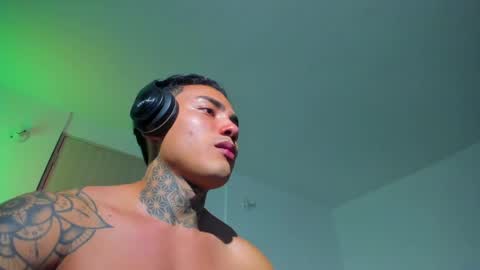 Santi Ferrer online show from March 23, 12:25 am