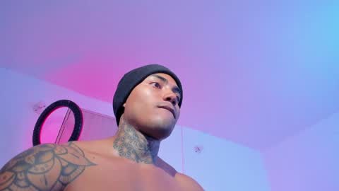 Snapshot of santi__ferrer chatting on April 26, 3:53 pm Santi Ferrer online show from April 26, 3:53 pm