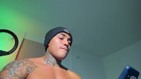 Snapshot of santi__ferrer chatting on April 30, 2:51 am Santi Ferrer online show from April 30, 2:51 am