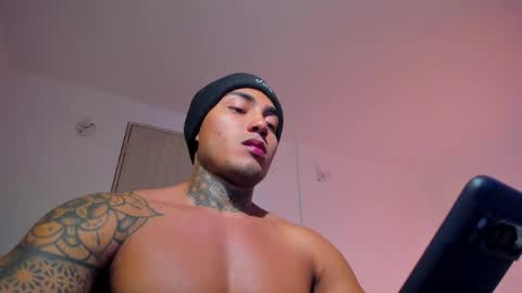 Snapshot of santi__ferrer chatting on May 27, 2:19 am Santi Ferrer online show from May 27, 2:19 am