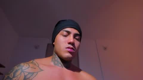 Snapshot of santi__ferrer chatting on June 25, 4:12 am Santi Ferrer online show from June 25, 4:12 am