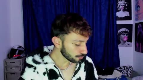 Santi online show from March 29, 4:01 am