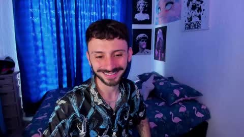 Snapshot of santi_mateo chatting on April 24, 6:43 pm Santi online show from April 24, 6:43 pm