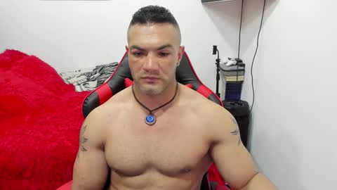 Snapshot of santi_pastori chatting on September 20, 6:42 pm santi_pastori online show from September 20, 6:42 pm