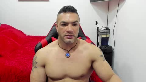 Snapshot of santi_pastori chatting on September 21, 6:31 pm santi_pastori online show from September 21, 6:31 pm