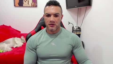 Snapshot of santi_pastori chatting on October 6, 6:38 pm santi_pastori online show from October 6, 6:38 pm