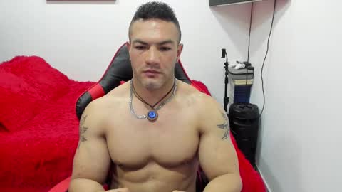 Snapshot of santi_pastori chatting on October 16, 6:09 pm santi_pastori online show from October 16, 6:09 pm