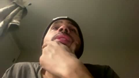 Snapshot of santiago4676 chatting on March 3, 2:50 am santiago4676 online show from March 3, 2:50 am