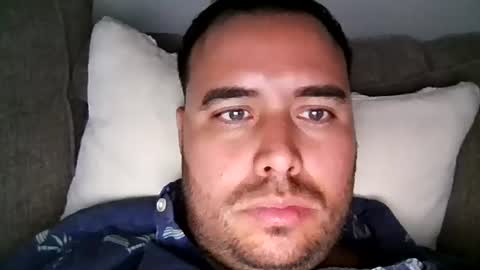 Snapshot of santimarley12 chatting on July 25, 2:31 am Thiago.... online show from July 25, 2:31 am