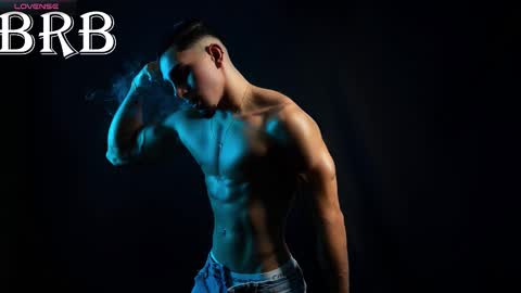 Santiago Seans online show from March 26, 1:17 pm