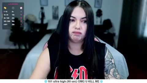 Snapshot of santos_liah chatting on April 23, 12:15 pm Liah Santos online show from April 23, 12:15 pm