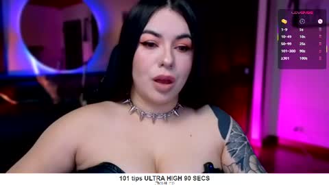 Snapshot of santos_liah chatting on July 6, 12:35 pm Liah Santos online show from July 6, 12:35 pm