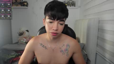 Mr. Santiago online show from March 12, 1:28 pm