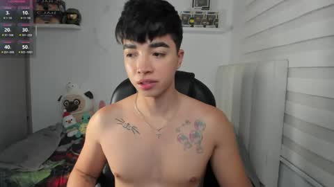 Mr. Santiago online show from March 31, 12:27 pm