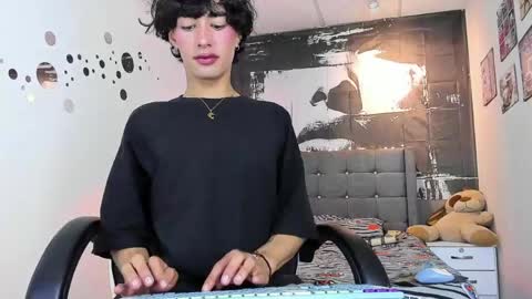 Snapshot of santy_fox chatting on March 20, 12:43 pm SANTY online show from March 20, 12:43 pm