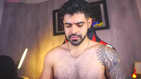 santiago online show from April 18, 9:02 am