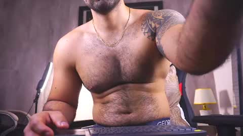 Snapshot of santy_king25 chatting on July 2, 11:05 am santiago online show from July 2, 11:05 am