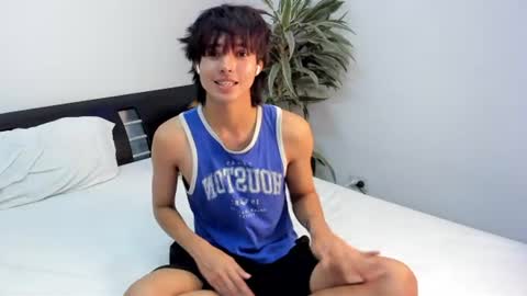 Snapshot of santy_kitty chatting on July 16, 1:22 am kitty online show from July 16, 1:22 am