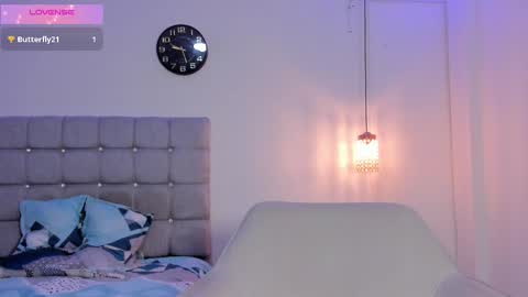 Snapshot of santy_stump chatting on September 20, 6:53 pm santy_stump online show from September 20, 6:53 pm