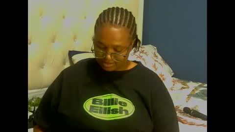 Snapshot of sanuche59670 chatting on May 3, 5:08 pm sanuche59670 online show from May 3, 5:08 pm
