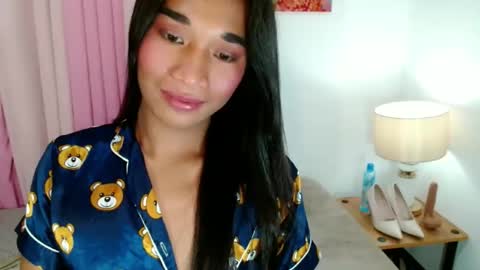 Snapshot of sanya_morenaxx chatting on May 27, 12:51 am sanya_morenaxx online show from May 27, 12:51 am