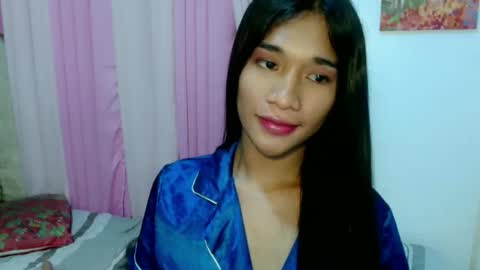 Snapshot of sanya_morenaxx chatting on June 4, 1:55 am sanya_morenaxx online show from June 4, 1:55 am