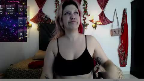 sanyaseraphine0 online show from October 31, 8:10 pm