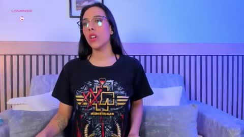 Snapshot of saori_katsumi_ chatting on March 3, 11:05 am SAORI online show from March 3, 11:05 am