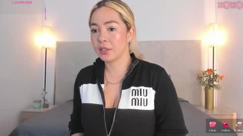 Saori  online show from March 25, 11:38 am