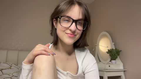 Anny online show from April 3, 10:52 pm