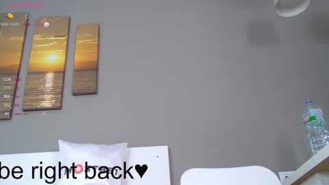 Snapshot of sapphirealice chatting on December 24, 10:17 pm Lika Chelsea Megan online show from December 24, 10:17 pm