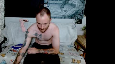 Snapshot of sappysex chatting on June 27, 5:40 pm Her name is Sage His name is Nick online show from June 27, 5:40 pm
