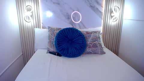 Snapshot of sara_angeelss chatting on March 20, 9:30 pm Sara... online show from March 20, 9:30 pm