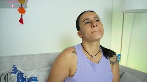   online show from February 28, 11:22 am