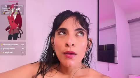 Snapshot of sara_cook chatting on May 11, 2:45 pm Sara Cook online show from May 11, 2:45 pm