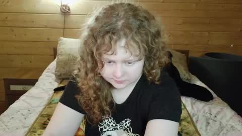 Snapshot of sara_del_sun chatting on May 25, 9:26 am Sara online show from May 25, 9:26 am