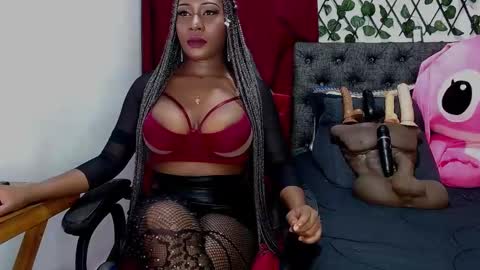 Sara Greyx online show from February 10, 9:25 pm