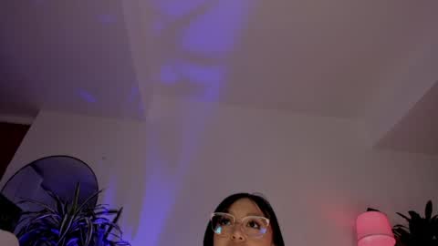 Snapshot of sara_gwen chatting on July 2, 3:23 am S A R A online show from July 2, 3:23 am