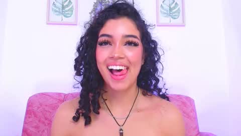 Snapshot of sara_jhonsonn chatting on January 18, 5:10 am Sara Jhonson online show from January 18, 5:10 am