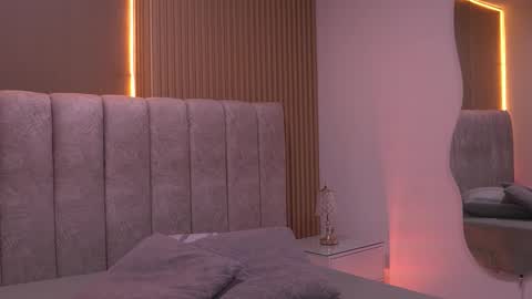 sara_lopee1 online show from February 6, 11:57 am